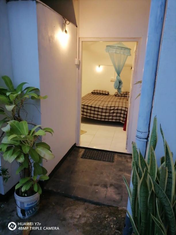 The Ocean Villa At Surf Spot Matara Extérieur photo