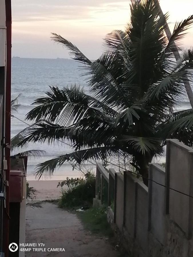 The Ocean Villa At Surf Spot Matara Extérieur photo